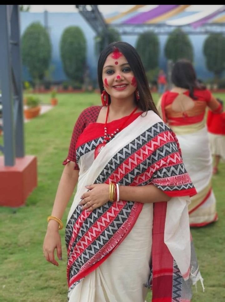 Saree Red